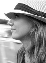 Claire Elan